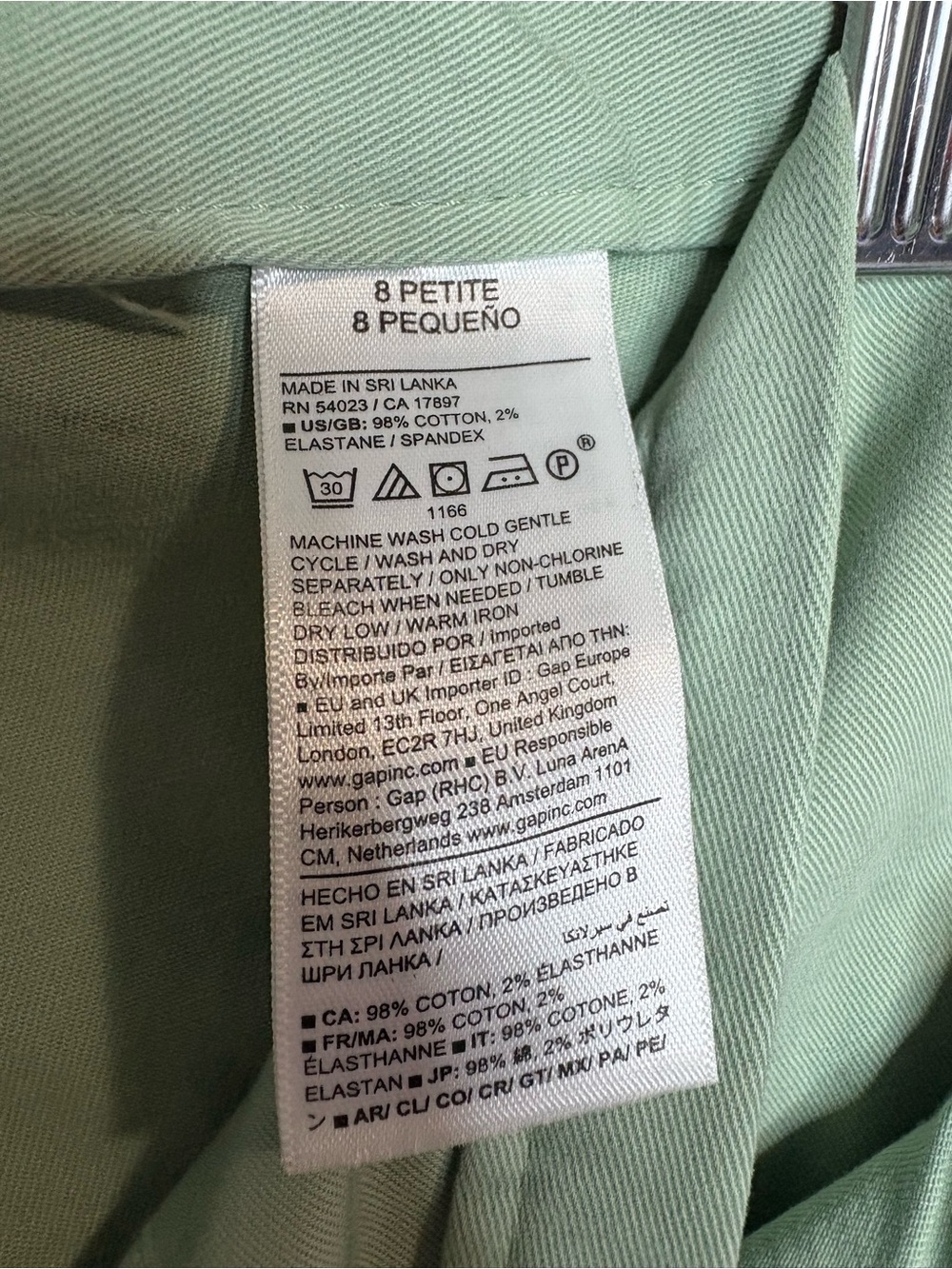 Banana Republic Mint Green Capri Pants Size 8 Petite Stretch Cotton Cropped - Picture 8 of 8